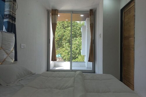 King Villa - A Bungalow