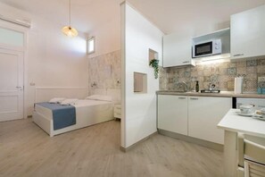 1 室のベッドルーム、アイロン / アイロン台、WiFi、ベッドシーツ