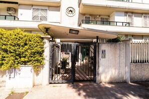 Exterior detail - GuestHost - Attic Apartment with View in Trani (Trani)