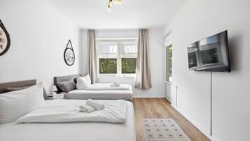 3 bedrooms, free WiFi, bed sheets