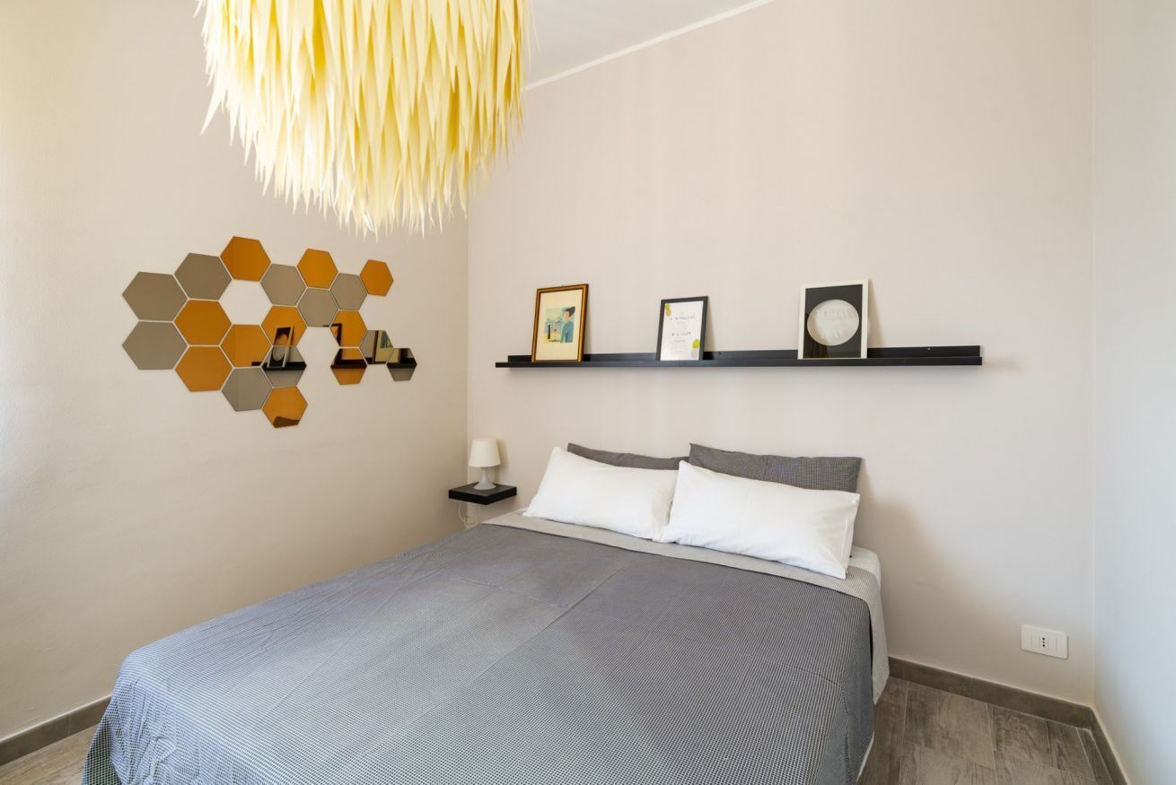 2 Schlafzimmer, Bügeleisen/Bügelbrett