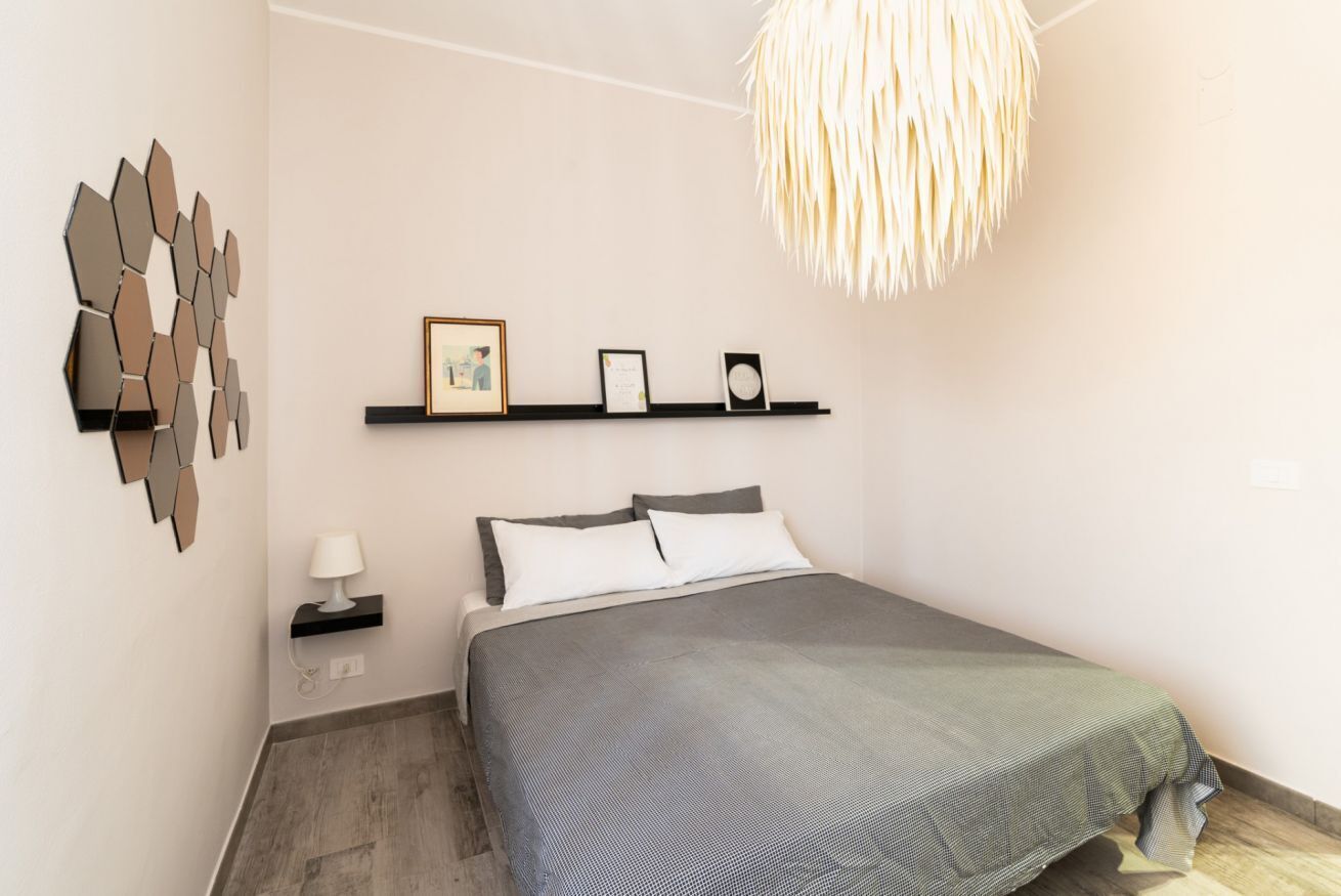 2 Schlafzimmer, Bügeleisen/Bügelbrett