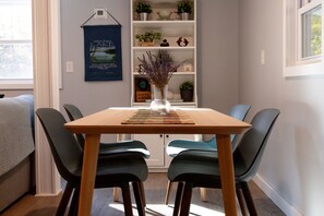 Dining - Forest Cabin near Log Bay & Shelving Rock Falls of Lake George. (Fort Ann)