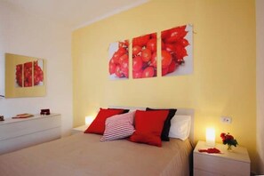 2 bedrooms, iron/ironing board, free WiFi, bed sheets - Relaxation with Jacuzzi and Pool between Pompeii and Capri (Trecase)