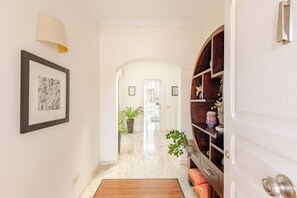 Villa, 5 Bedrooms, Accessible, Private Pool | Interior