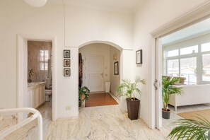 Villa, 5 Bedrooms, Accessible, Private Pool | Interior