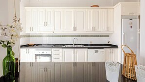 Villa, 5 Bedrooms, Accessible, Private Pool | Interior