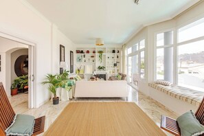 Villa, 5 Bedrooms, Accessible, Private Pool | Interior