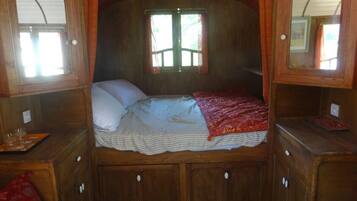 2 chambres, lit parapluie, Wi-Fi gratuit, draps fournis