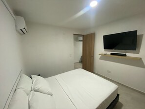 2 sovrum, strykjärn/strykbräda, wi-fi och sängkläder