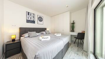 7 habitaciones, cunas y ropa de cama