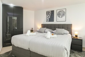7 chambres, lit de bébé (supplément), literie fournie