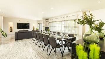 In-room dining
