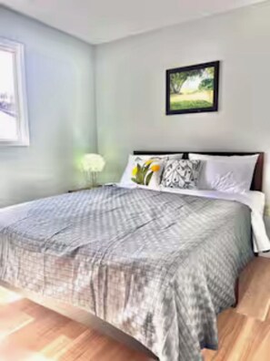 3 bedrooms, WiFi, bed sheets