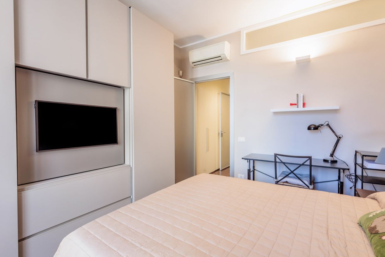 2 bedrooms