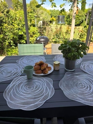 Restauration en plein air