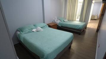 2 bedrooms, WiFi, bed sheets