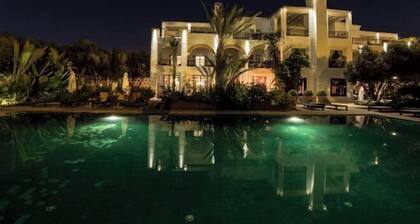 Le Riad Villa Blanche