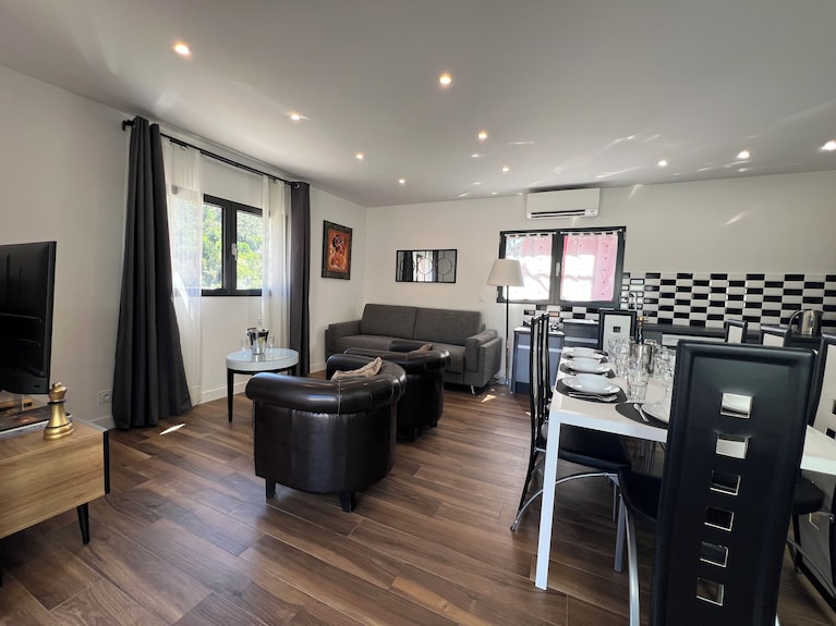 T4 Air-conditioned Duplex With Terrace, Jacuzzi & Parking - Near Nice & Monaco - Beaulieu-sur-Mer
