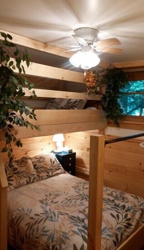 6 soverom, strykejern/-brett, wi-fi og sengetøy