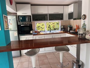 Microwave, oven, stovetop, dishwasher