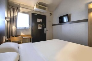 Room - B&B Hotel La Rochelle Angoulins sur mer (Angoulins)