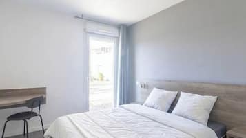 Cots/infant beds