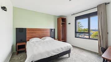 Superior Double Room | Desk, laptop workspace, free WiFi