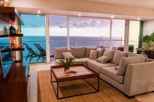 Luxury condo in Peninsula Mazatlan | 4 bedrooms | Ocean view