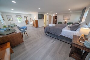 4 chambres, fer et planche à repasser, Wi-Fi gratuit, draps fournis