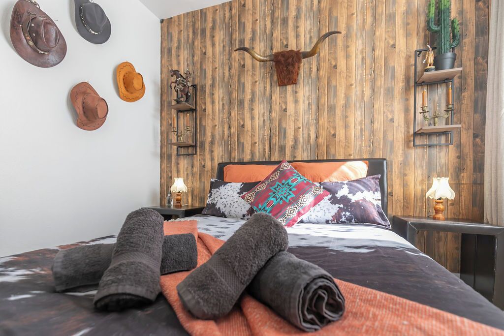 1 bedroom, iron/ironing board, free WiFi, bed sheets