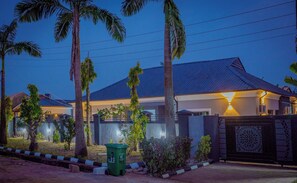 Exterior - Hannan Residence (Abuja)