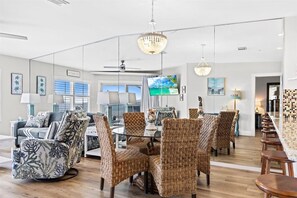 Interior - MARAVILLA Top-Floor Gulf-Front Condo – NEWLY UPDATED! (Miramar Beach)