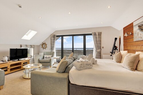 Captains Cove at The Fishing Boat inn