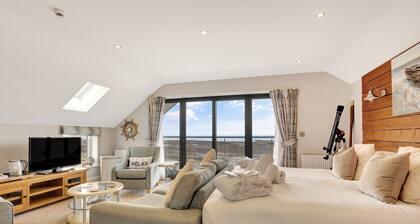 Captains Cove at The Fishing Boat inn