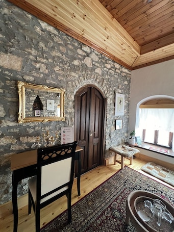 Deluxe Triple Room, City View | Desk, laptop workspace, free WiFi
