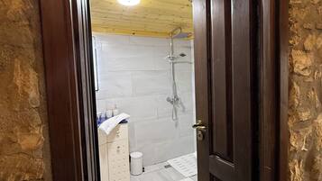 Deluxe Triple Room, City View | Desk, laptop workspace, soundproofing, free WiFi