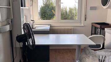 Shared Dormitory, 1 Bedroom, Garden View | 1 bedroom