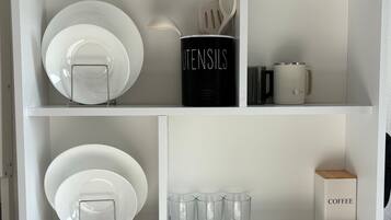 Shared Dormitory, 1 Bedroom, Garden View | Interior