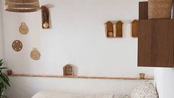 2 slaapkamers, een strijkplank/strijkijzer, wifi, beddengoed