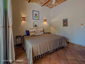2 bedrooms, in-room safe, desk, iron/ironing board - Spacious Patio w/ Heated Pool (Sayulita)