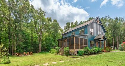 Beautiful Modern Home Retreat with Private Lake on 15 acres