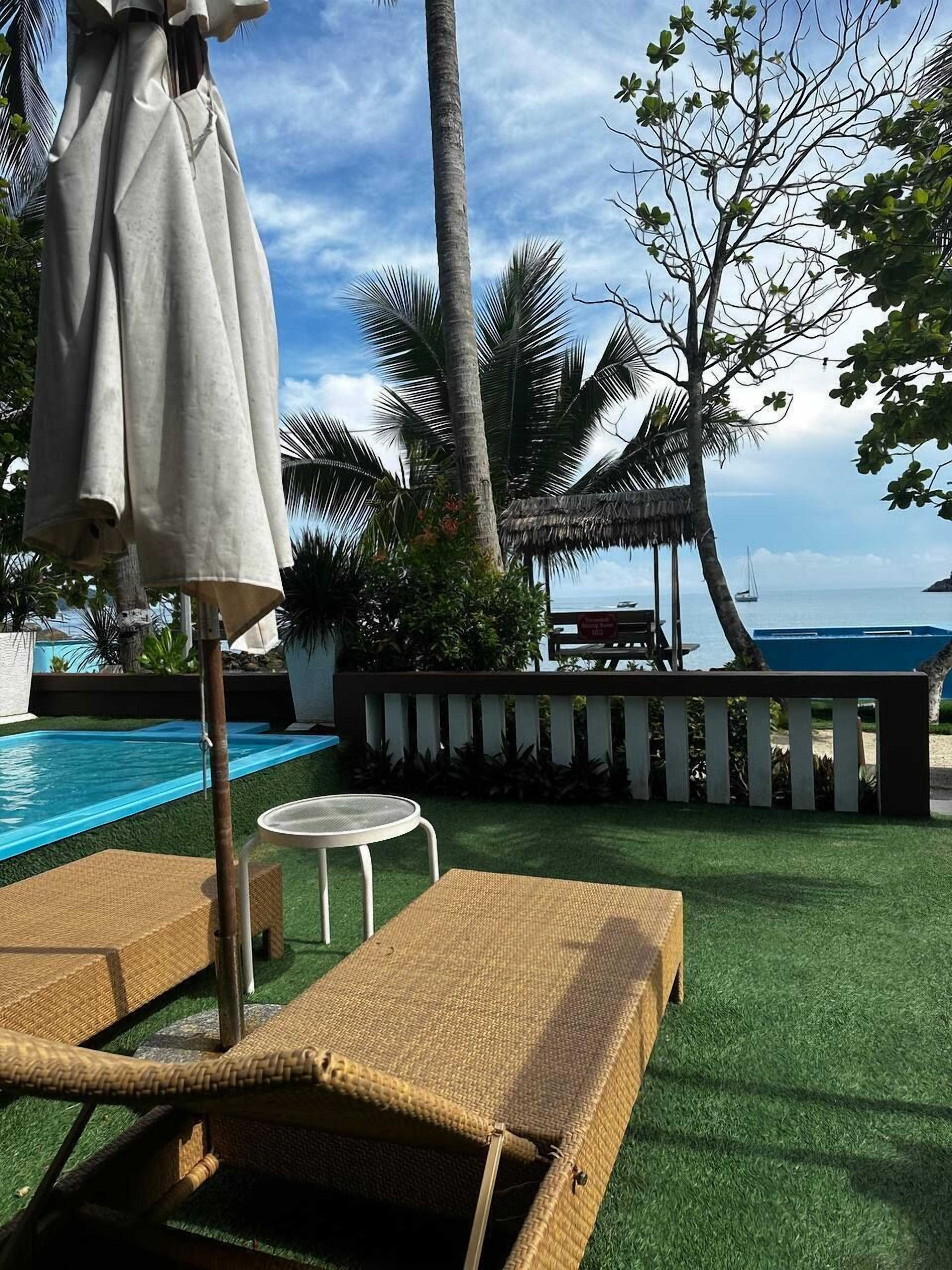 Luxury Triple Room | Iron/ironing board