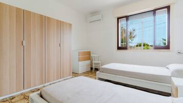 2 bedrooms