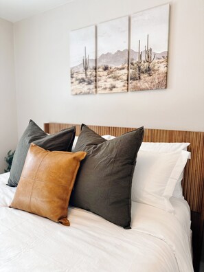 3 chambres, fer et planche à repasser, Wi-Fi gratuit, draps fournis