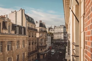 Exterior - Hoy Paris - Yoga Hotel (Paris)