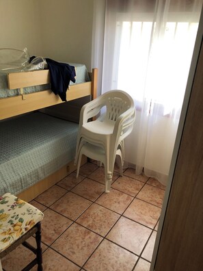 3 chambres, fer et planche à repasser, Wi-Fi