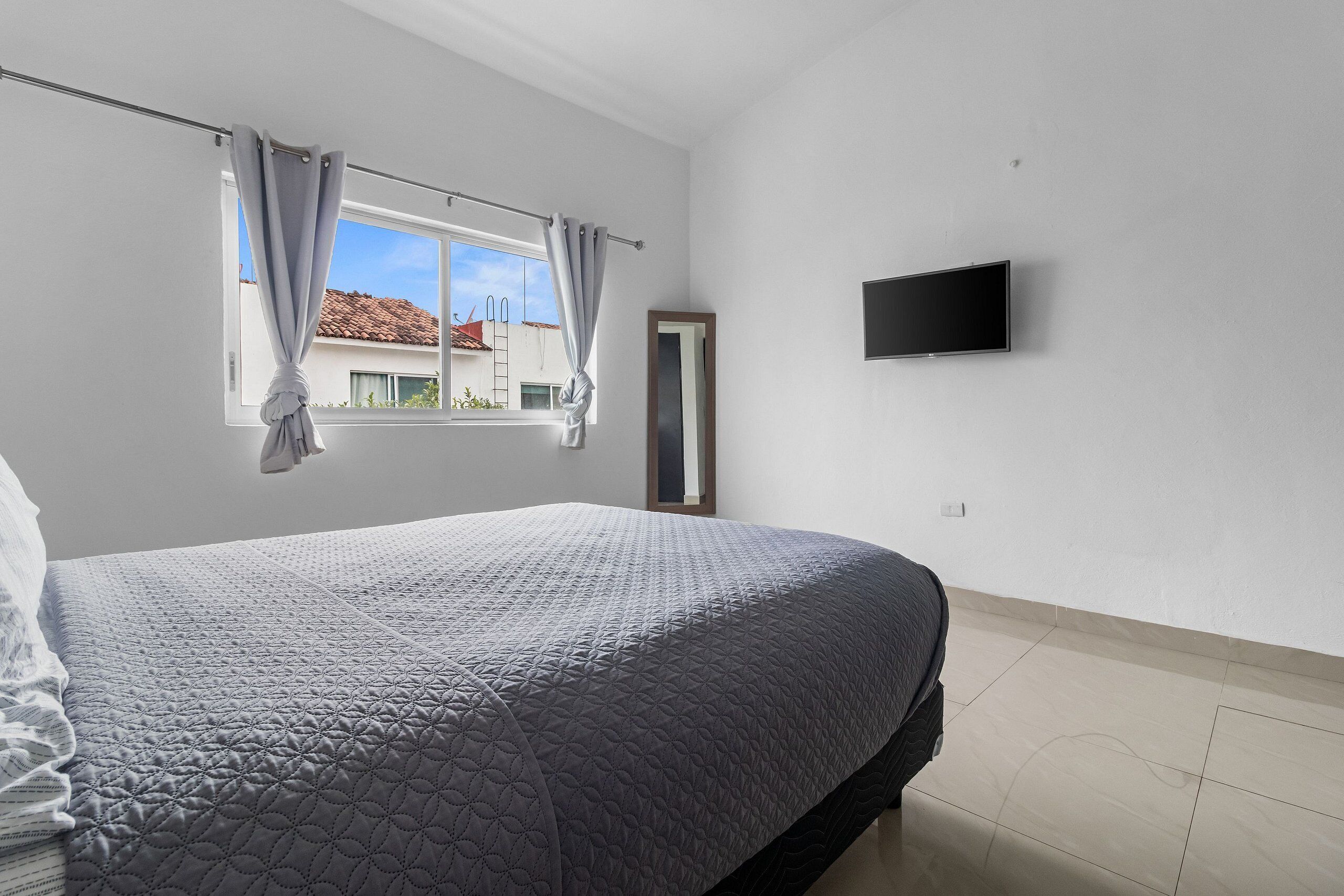 Family Villa | Individually decorated, blackout drapes, iron/ironing board, free WiFi