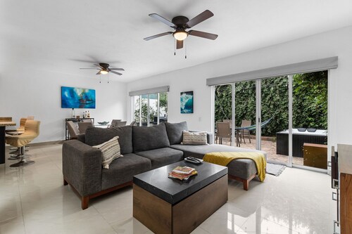 Casa Encanto 3Bdr 3Bath Jacuzzi Parking