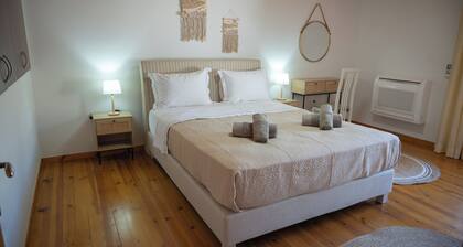 Galinos-traditional house B